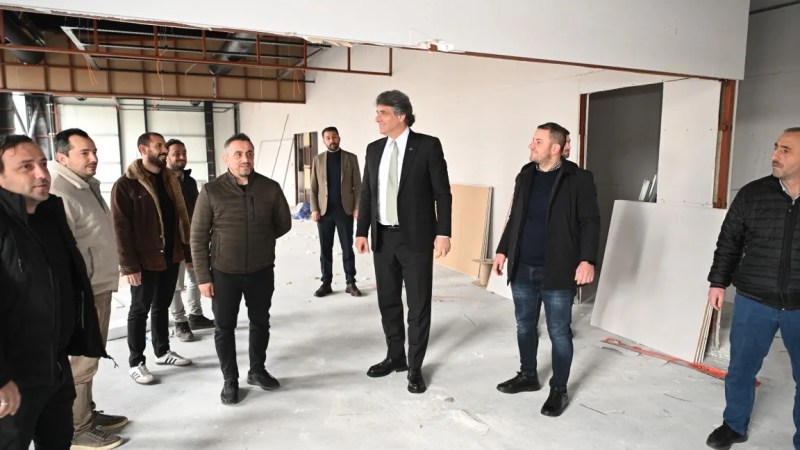 Kartepe'de Yeni Spor Kompleksi İnşaatı Devam Ediyor