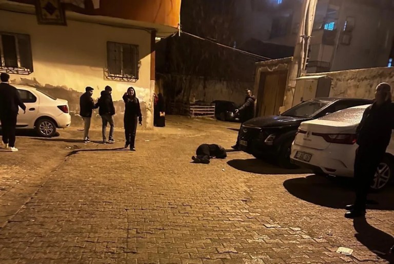 Cizre'de Silahlı Saldırı: Genç Ağır Yaralandı