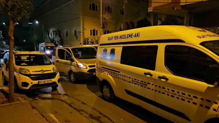 Küçükçekmece'de Mısırlı Kanser Hastası Evinde Ölü Bulundu