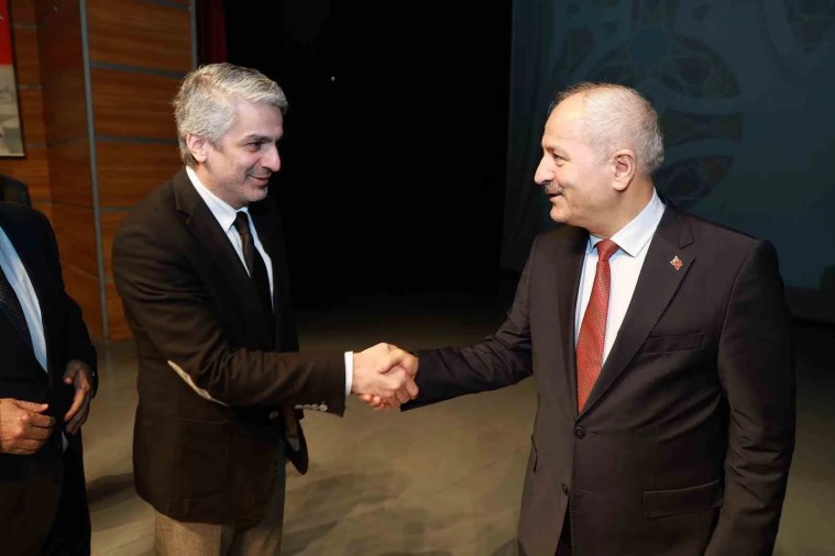 Gebze Belediyesi'nde Bayramlaşma Programı Düzenlendi