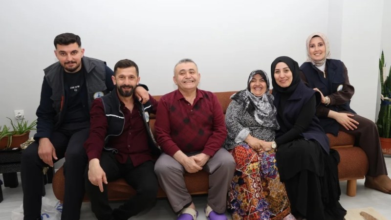 Kartepe'de Bayramda Gönüllere Dokunan Ziyaret