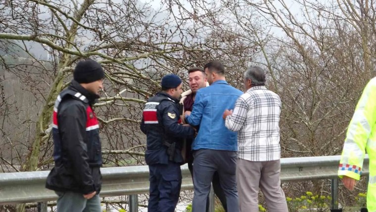 Isparta'da Korkunç Kaza: Nişanlı Çift Hayatını Kaybetti