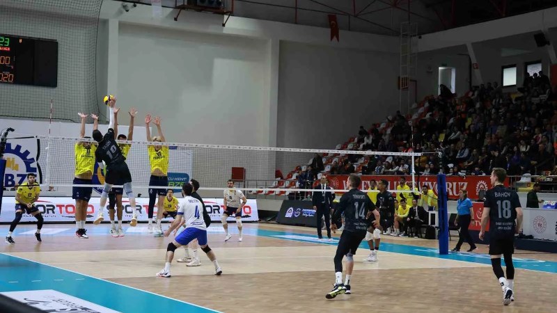 Gebze Belediyesi Voleybol Efeler Ligi'nde Sezonu Dokuzuncu Sırada Tamamladı