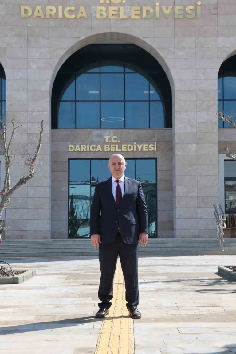 Darıca'da Yeni Hükümet Konağı ve Belediye Binası Açıldı