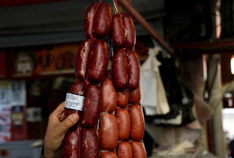 Uzmanlardan Vatandaşa Ucuz Sucuk Uyarısı