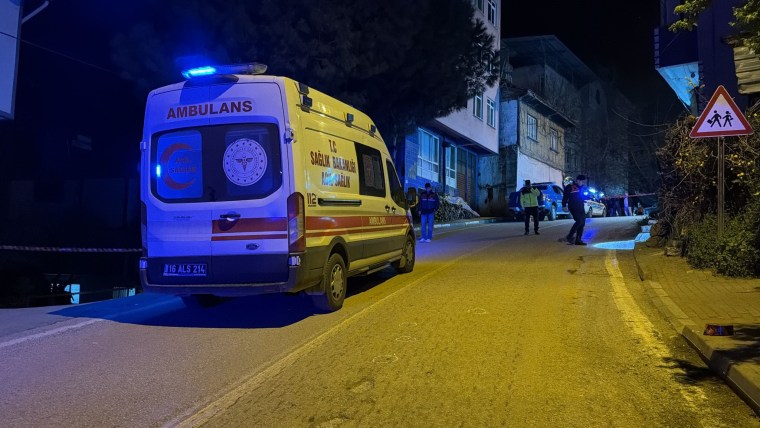 Kıraathanede kanlı kavga: Baba ve oğlu hayatını kaybetti