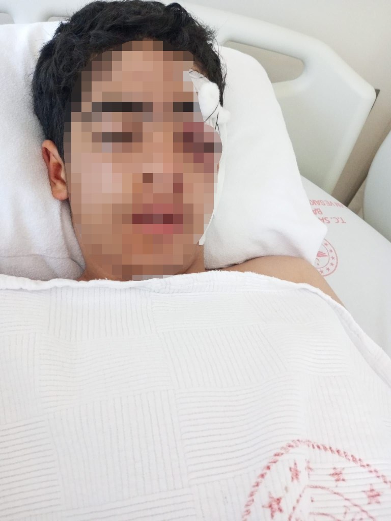 15 yaşındaki çocuk muştayla ağır yaralandı