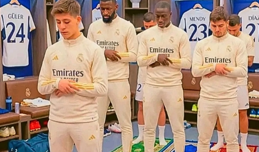 Arda Güler’e destek yağdı: Namaz görüntüsü gündem oldu