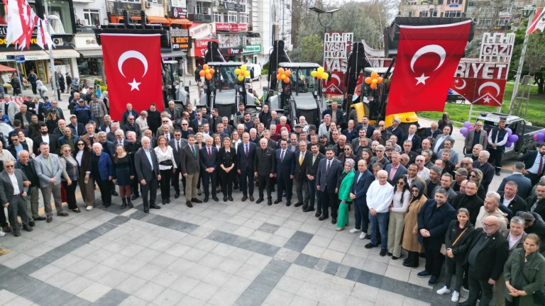 İzmit Belediyesi filosuna güç kattı