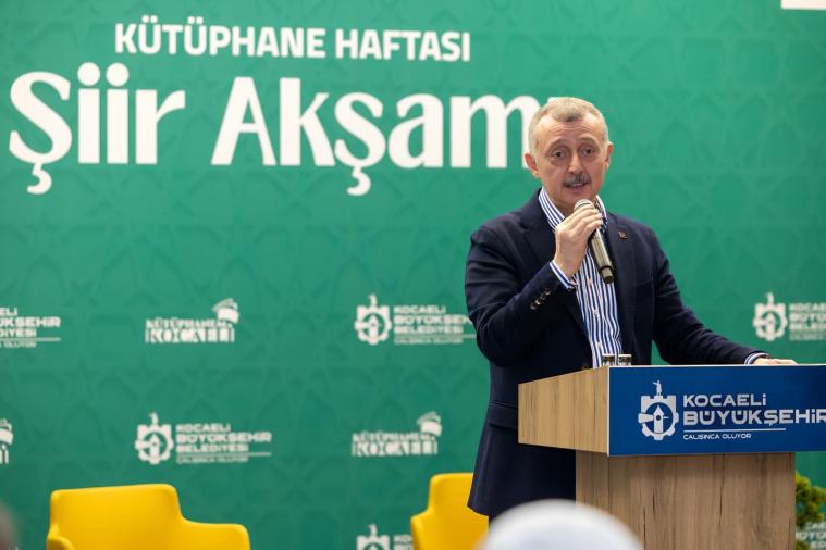 Başkan Büyükakın şairlerle şiir akşamında buluştu