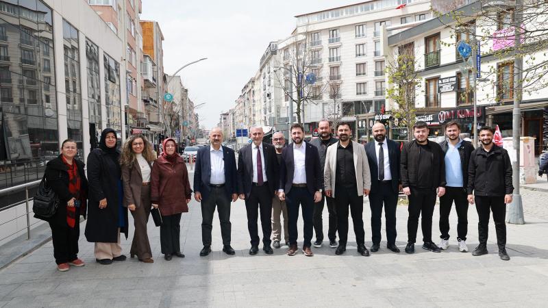 Gebze’de beş isim esnafla bir araya geldi