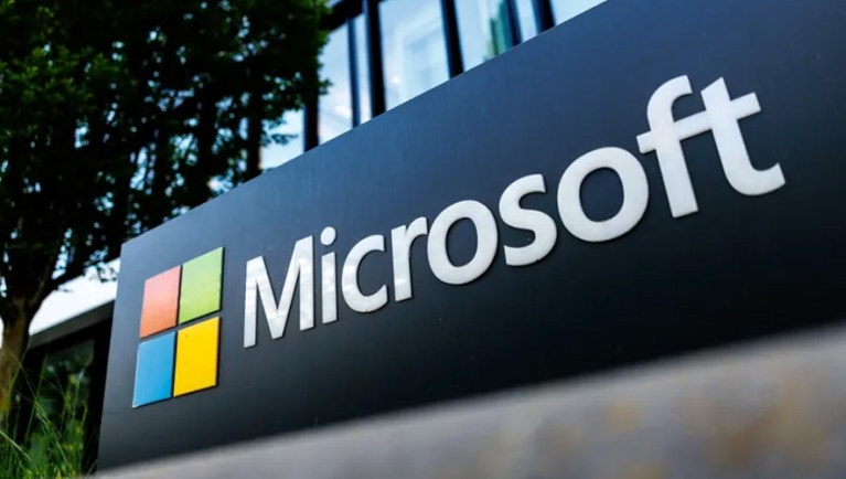 Microsoft Japonya’ya 10 Milyar Dolarlık Yatırım Yapacak