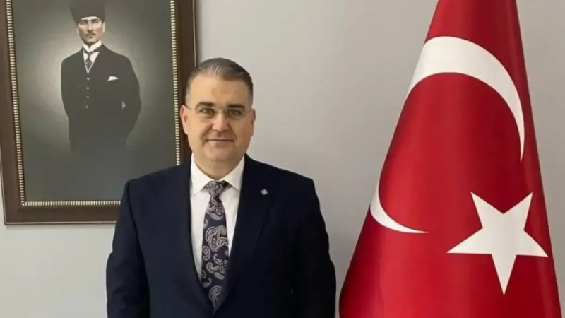 Gölcük’te 26 yılın ardından Fatih Bayram Yalova’ya atandı