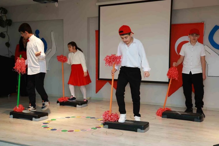 Gebze'de Dünya Otizm Farkındalık Günü Etkinliği Düzenlendi