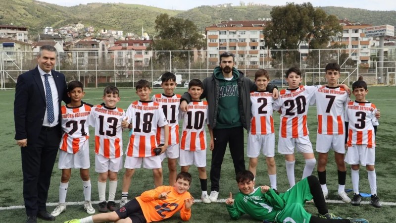 Körfez'de 23 Nisan Futbol Turnuvasının Şampiyonu Belli Oldu