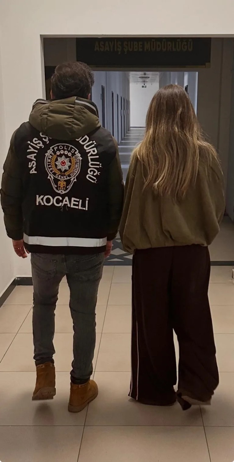 Kocaeli'de Sahte Kimlikle Yakalanan Kadın 35 Yıl Hapis Cezası Aldı