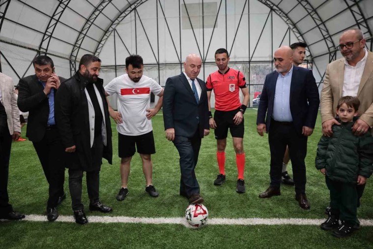 Darıca'da Enginar Futbol Turnuvası Başladı