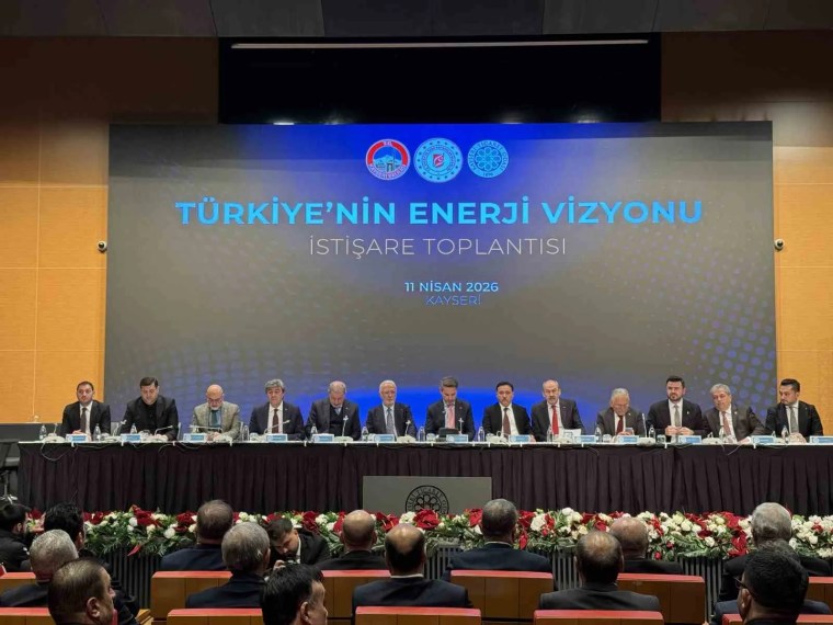Bakan Bayraktar: Bu Sene Sonunda İlk Elektriği Akkuyu'dan Üreteceğiz