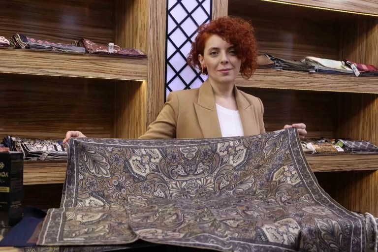 Anadolu'nun Sembolleri Modern Eşarplarda Hayat Buluyor