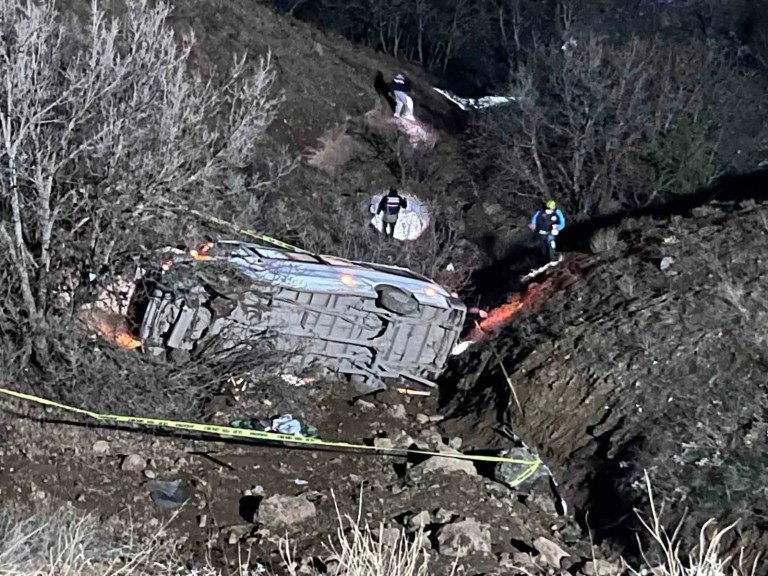Malatya'da İşçi Servisi Kazası: İki Kişi Hayatını Kaybetti