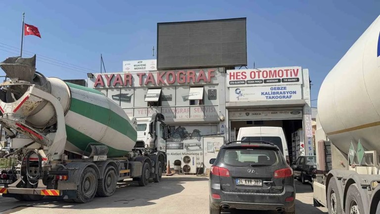 Gebze'de İş Yerinde Yangın Çıktı