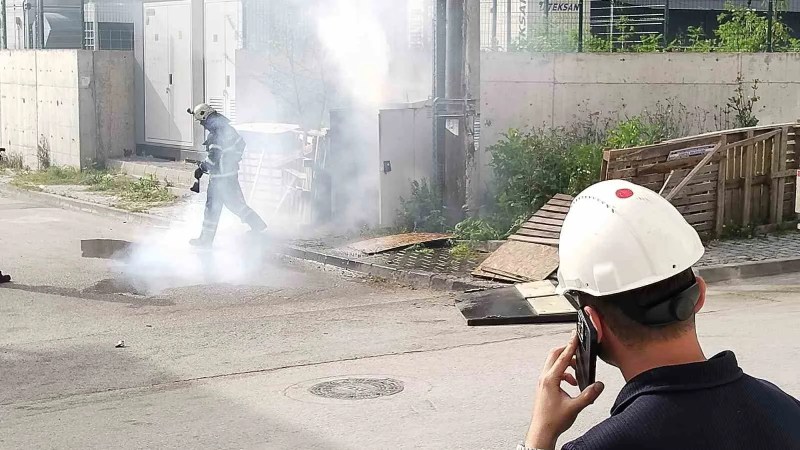 Körfez'de Trafo Yangını Korku Yarattı