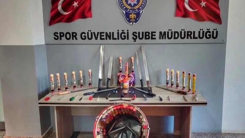 Deplasman Otobüsünde Cephanelik Bulundu