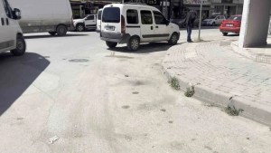 Bursa'da TikTok Canlı Yayını Bıçaklı Kavgaya Dönüştü