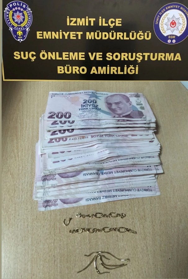 Kocaeli'de Sahte Altın Bozduran Şüpheli Yakalandı