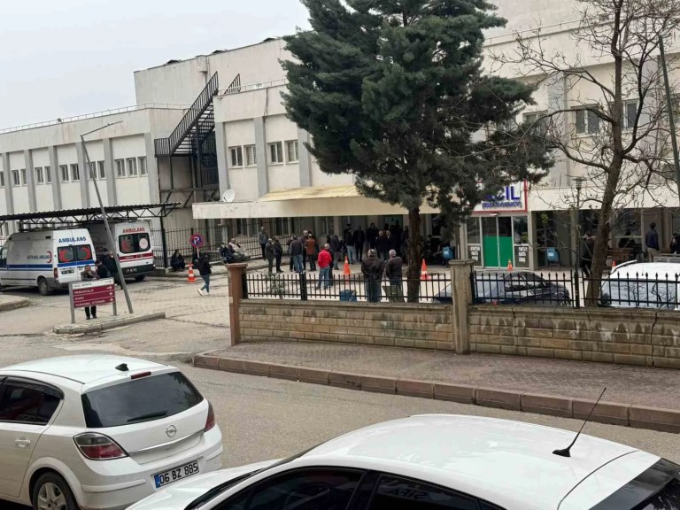 Siirt'te Süs Havuzuna Düşen Çocuk Hayatını Kaybetti