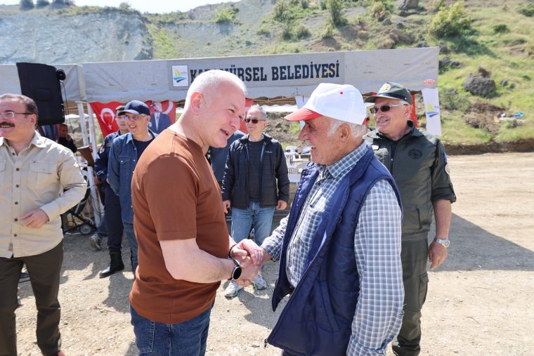 Karamürsel’de geleneksel atıcılık müsabakaları yoğun katılım