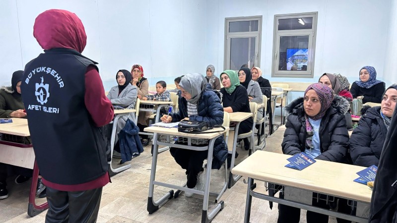 Kocaeli’de “Afete Dirençli Kadınlar Projesi” genişliyor