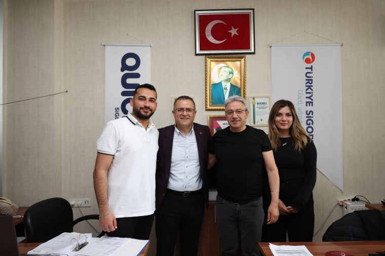 Başkan Gökçe’den esnaf ve vatandaşlara bayram ziyareti