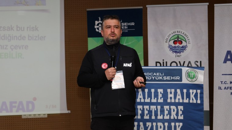 Dilovası’nda afetlere hazırlık eğitimi düzenlendi