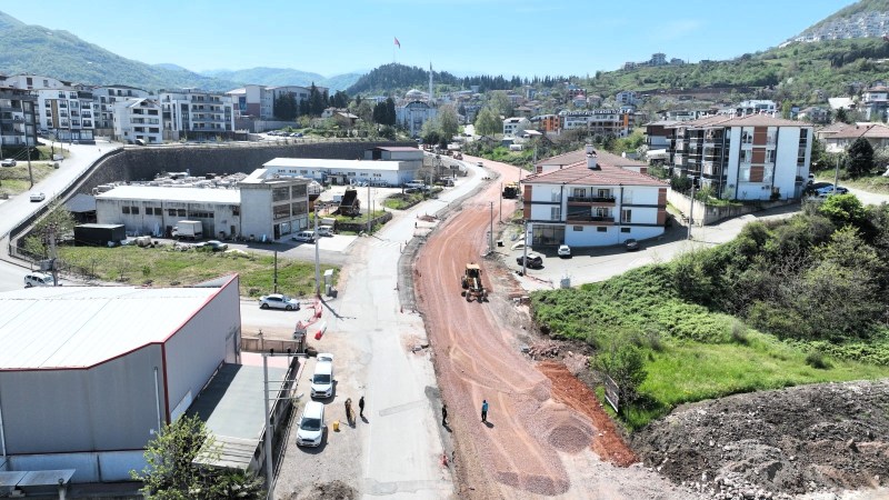 Başiskele’de Hoca Ahmet Yesevi Caddesi yenileniyor