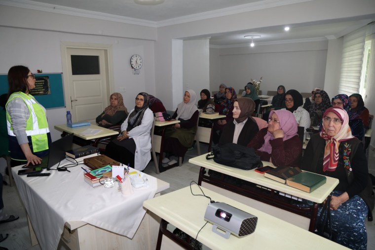 Körfezray’da bilgilendirme toplantıları İzmit’te devam etti