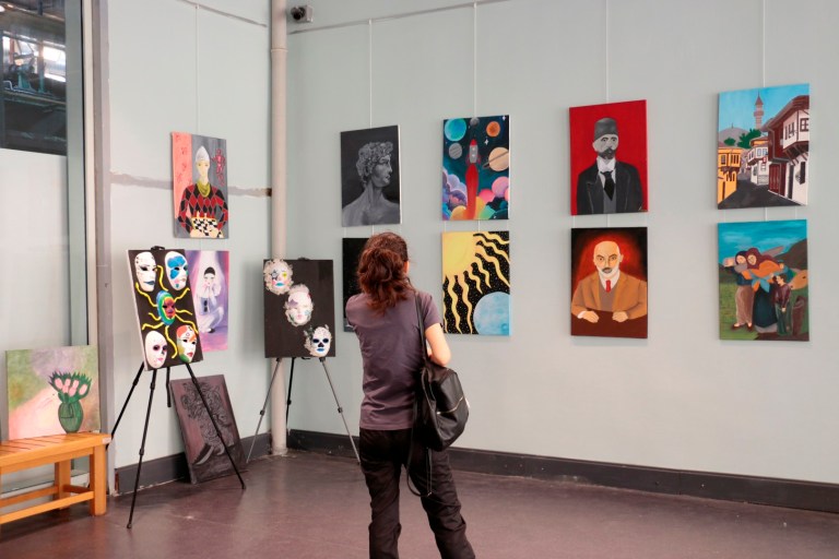 Genç yeteneklerin eserleri SEKA Kağıt Müzesi’nde sergilendi