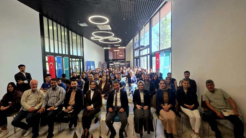 Milli İrade Sohbetleri’nde Osmanlı toplumu konuşuldu