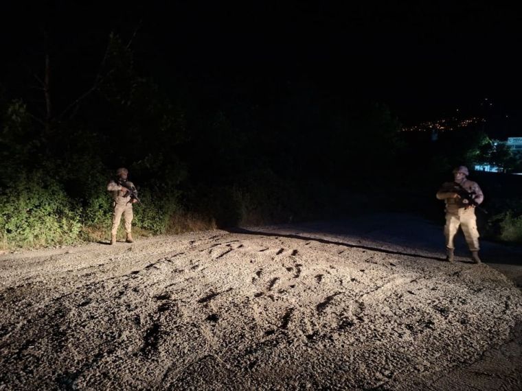Komşuda silahlı kavga: 6 kişi yaralandı