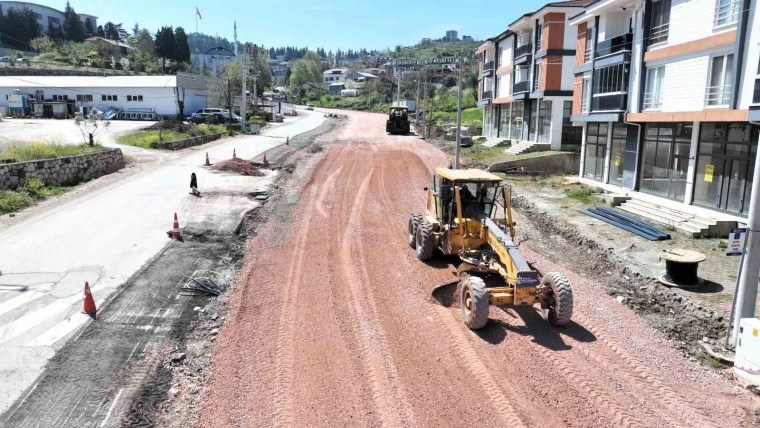 Başiskele'de Hoca Ahmet Yesevi Caddesi Genişletiliyor