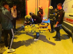 Kontrolden Çıkan Motosiklet Kamyonun Altına Girdi: 1 Ölü