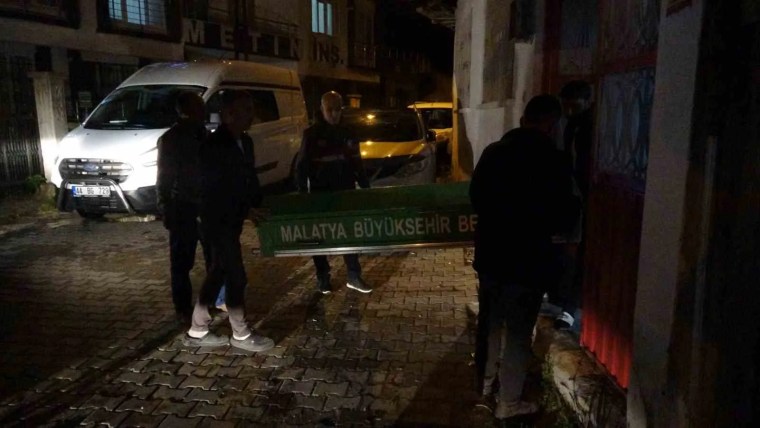 Malatya'da 43 Yaşındaki Adam Evinde Ölü Bulundu