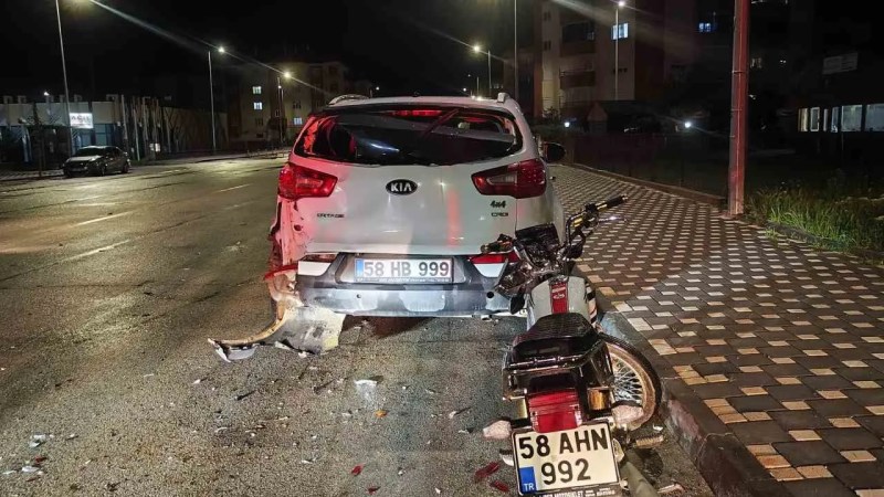 Sivas'ta Motosiklet Kazası: Bir Kişi Hayatını Kaybetti