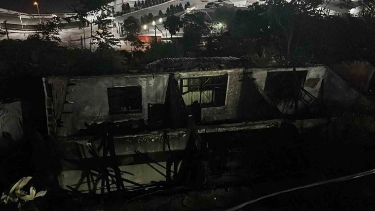 Dilovası'nda Gecekonduda Yangın: Mutfak Tüpü Patladı