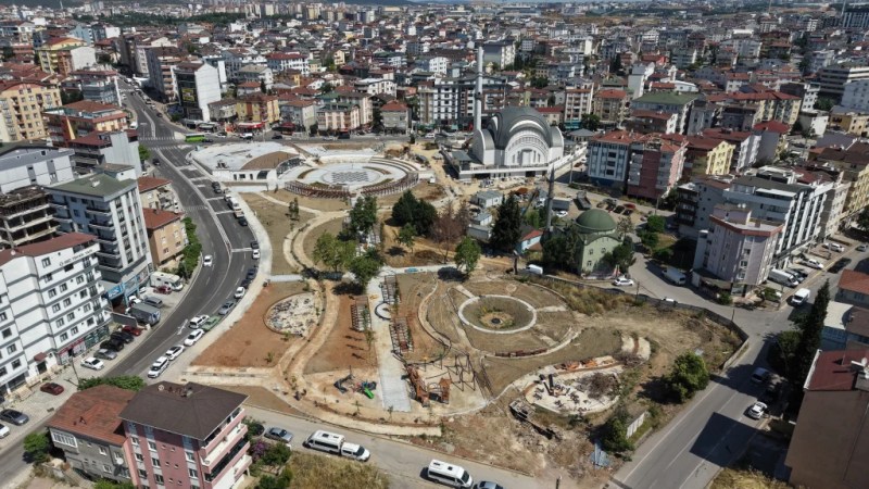 Çayırova Kent Meydanı’nda sona gelindi