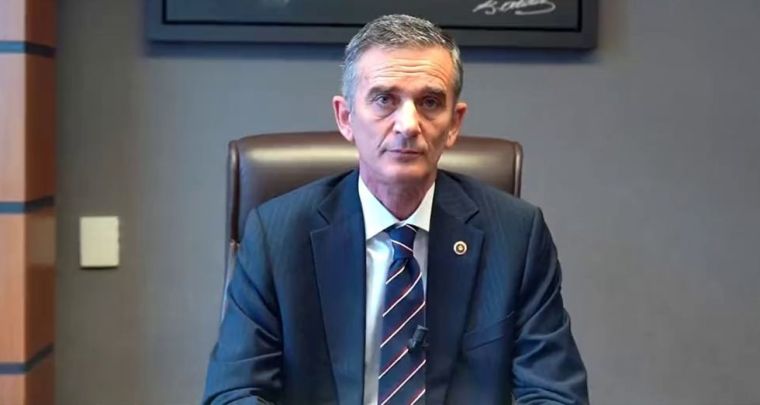 CHP Sakarya Milletvekili Ümit Dikbayır partisinden istifa etti
