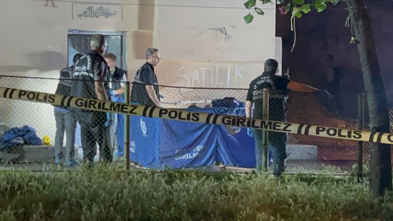 Gece yarısı dehşeti: Karı-koca hayatını kaybetti