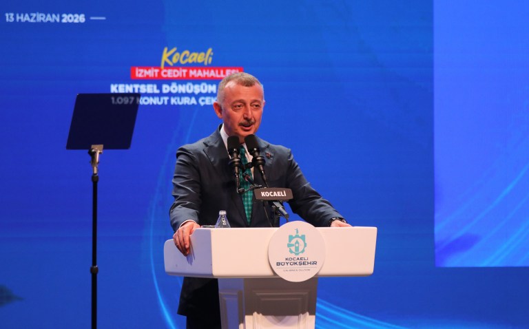 “Elimizi değil, gövdemizi taşın altına koyduk”