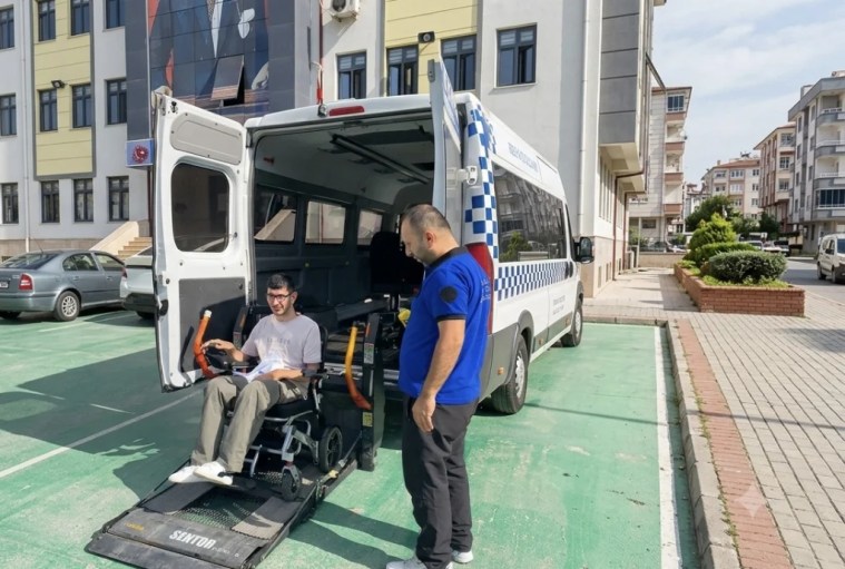 Engelsiz Taksi YKS adaylarına güvenli ulaşım sağladı