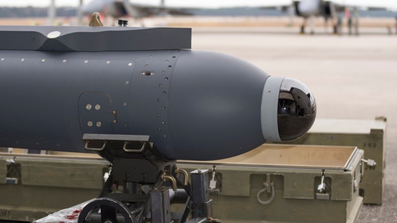 ABD, F-15’ler için yeni sistem arıyor